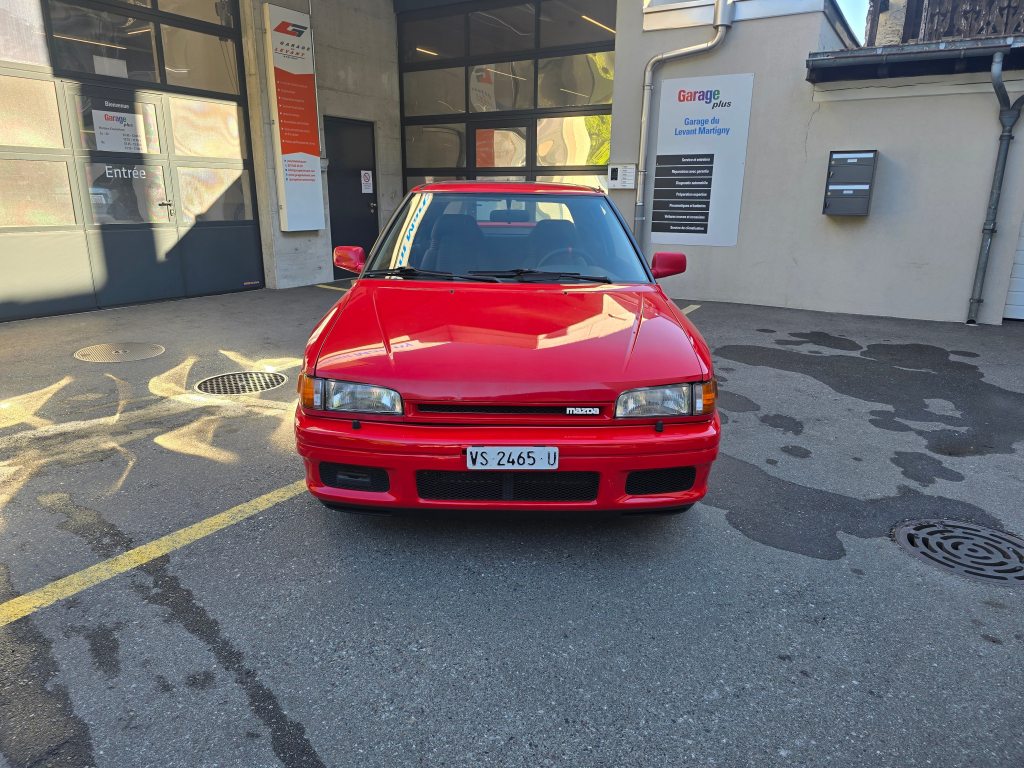 MAZDA 323 1.8i 16V Turbo GTX 4WD, Benzina, Occasioni / Usate, Manuale - 3