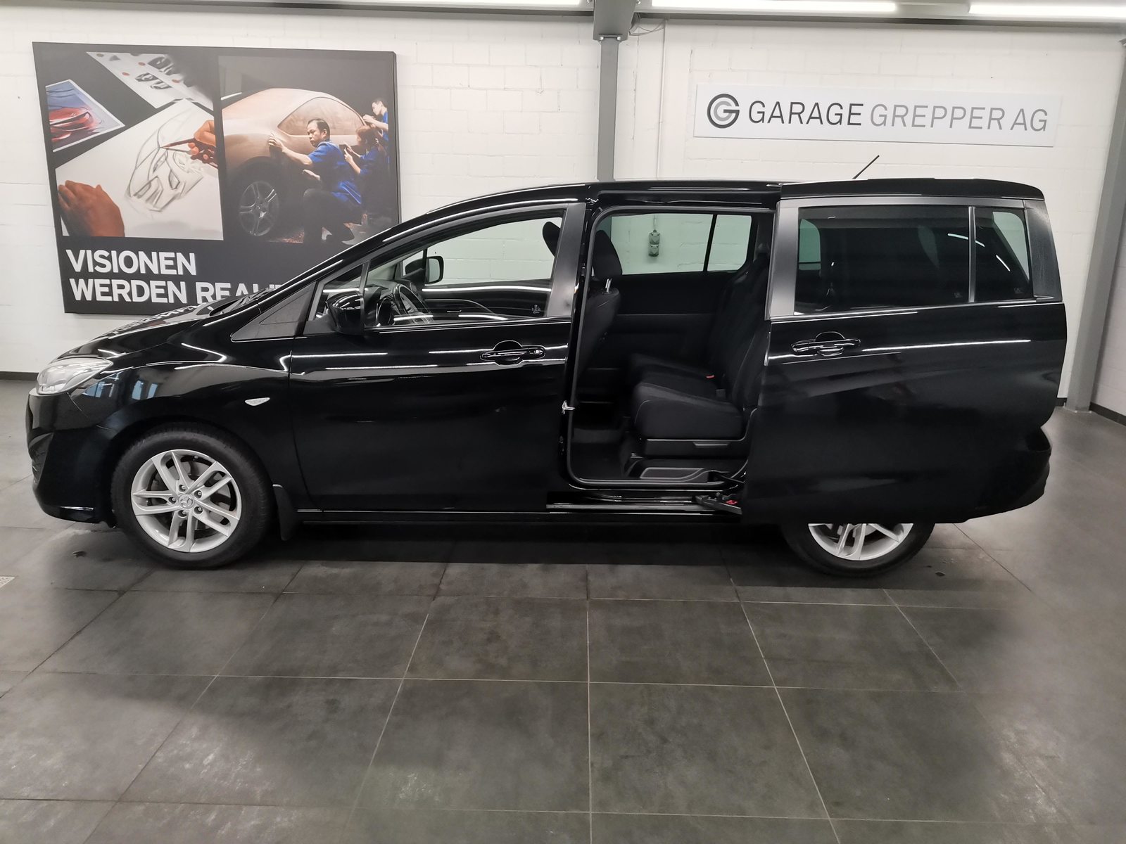 MAZDA 5 2.0 DISI Exclusive, Petrol, Second hand / Used, Manual - 3