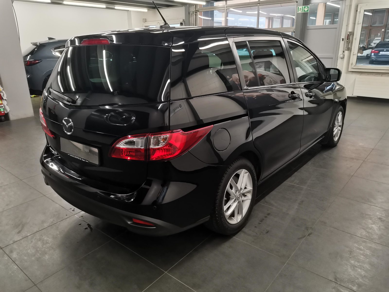 MAZDA 5 2.0 DISI Exclusive, Petrol, Second hand / Used, Manual - 6