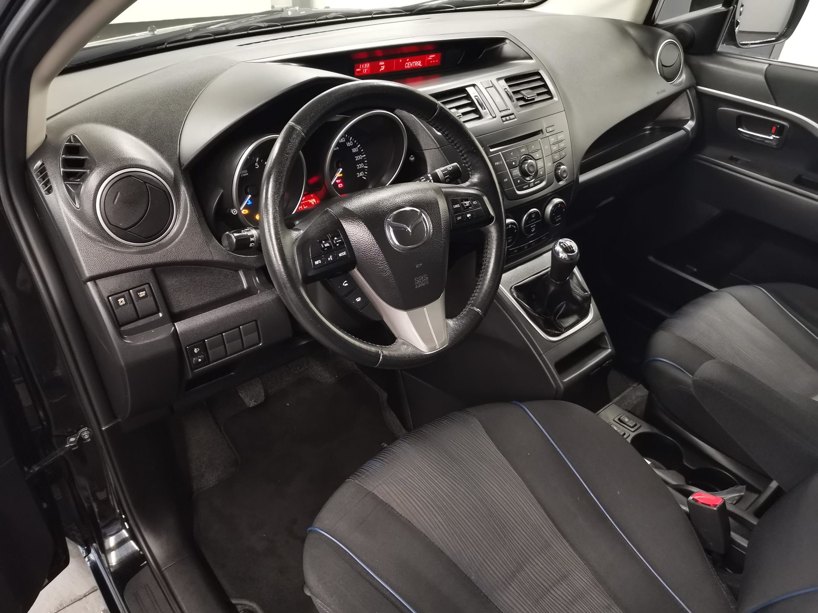 MAZDA 5 2.0 DISI Exclusive, Petrol, Second hand / Used, Manual - 7