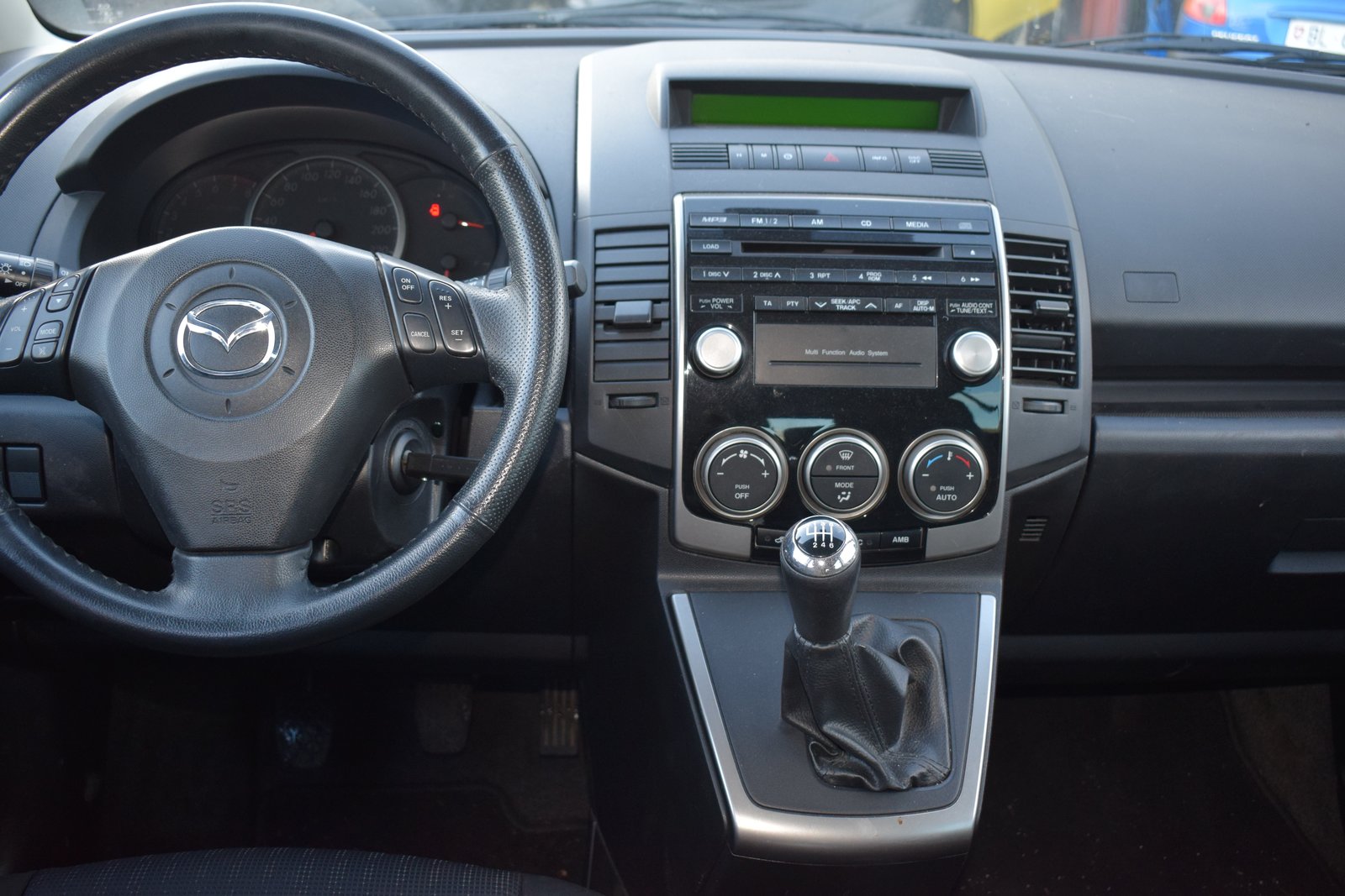 MAZDA 5 2.0 16V Confort, Benzin, Occasion / Gebraucht, Handschaltung - 5