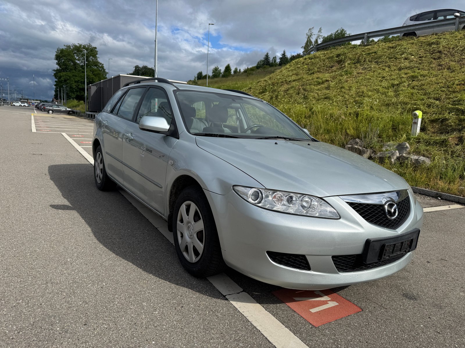 MAZDA 6 2.0 16V Exclusive, Petrol, Second hand / Used, Automatic - 2