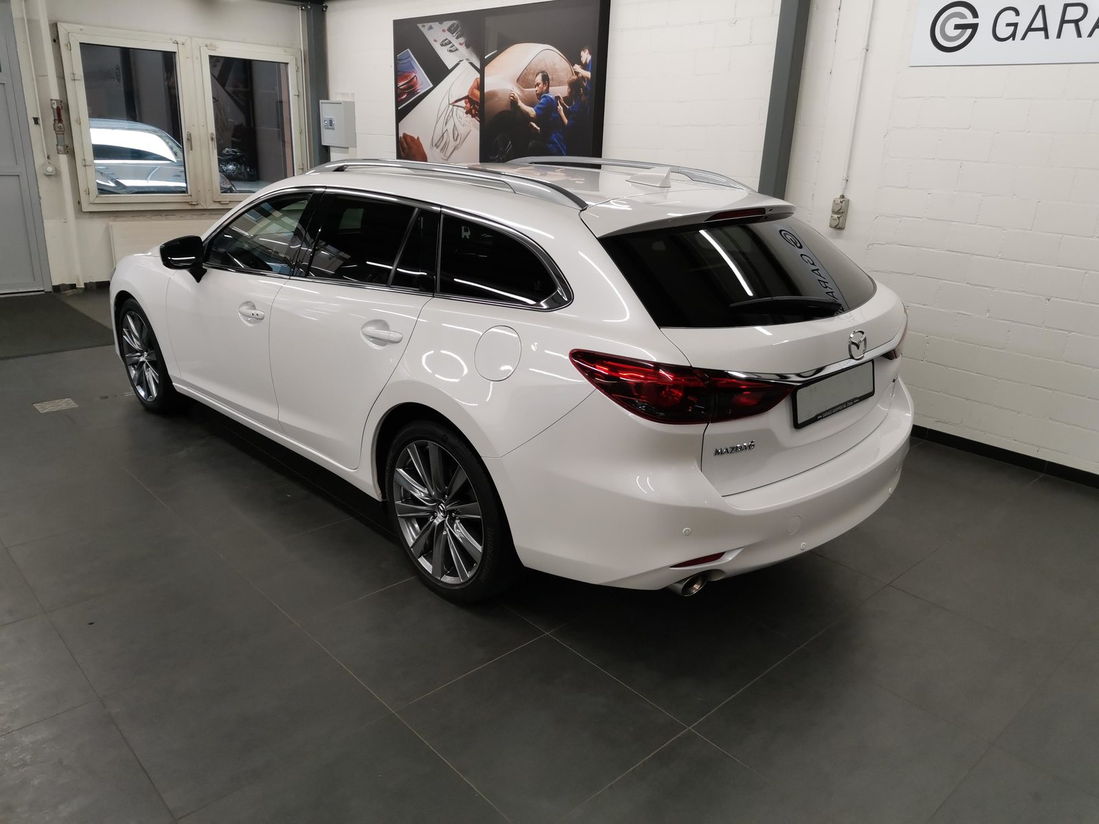 MAZDA 6 Sport Wagon 2.5 Revolution, Petrol, Second hand / Used, Automatic - 4