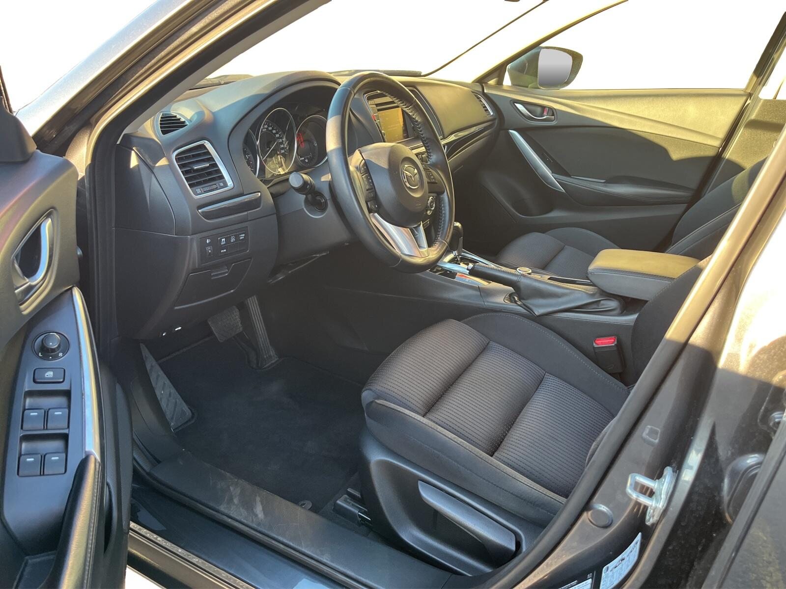 MAZDA 6 Sport Wagon 2.2 D Ambition, Diesel, Occasion / Gebraucht, Automatik - 6