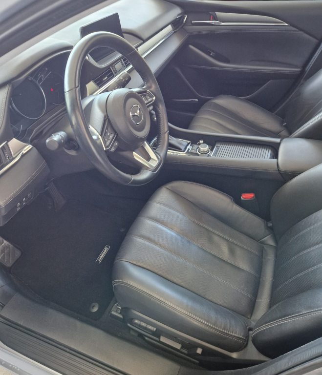 MAZDA 6 2.5 Revolution, Essence, Occasion / Utilisé, Automatique - 7