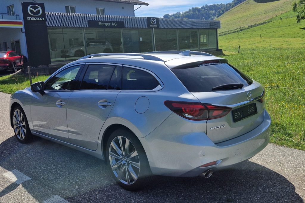 MAZDA 6 2.5 Revolution, Essence, Occasion / Utilisé, Automatique - 3