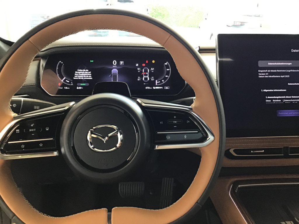 MAZDA 6e Takumi Plus, Electric, New car, Automatic - 6