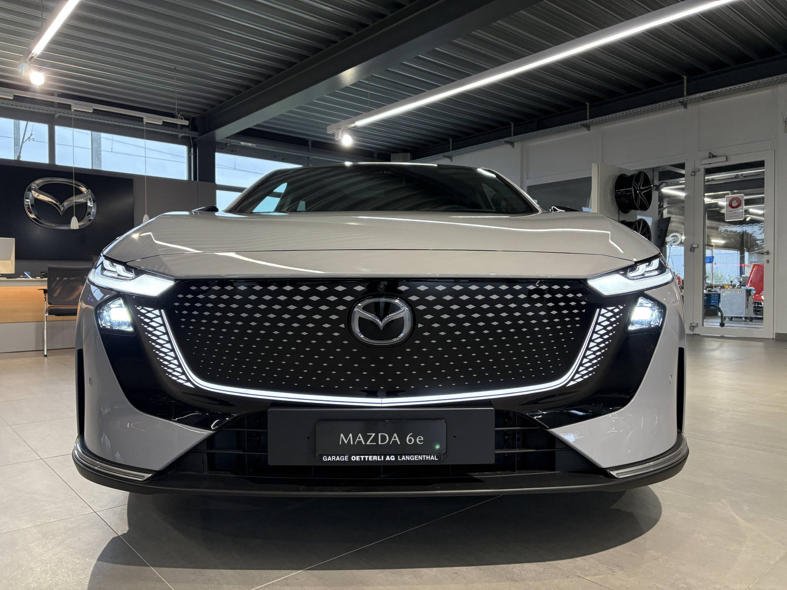 MAZDA 6e Long Range Takumi, Électrique, Voiture nouvelle, Automatique - 6