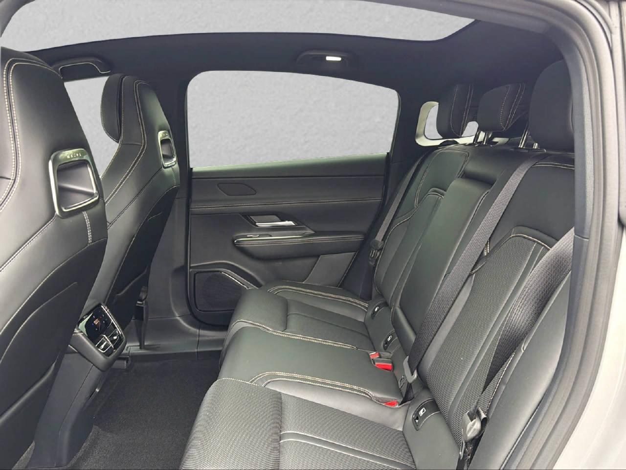 MAZDA 6e 258 PS Takumi (68.8 kWh) RWD, Elektro, Neuwagen, Automatik - 7