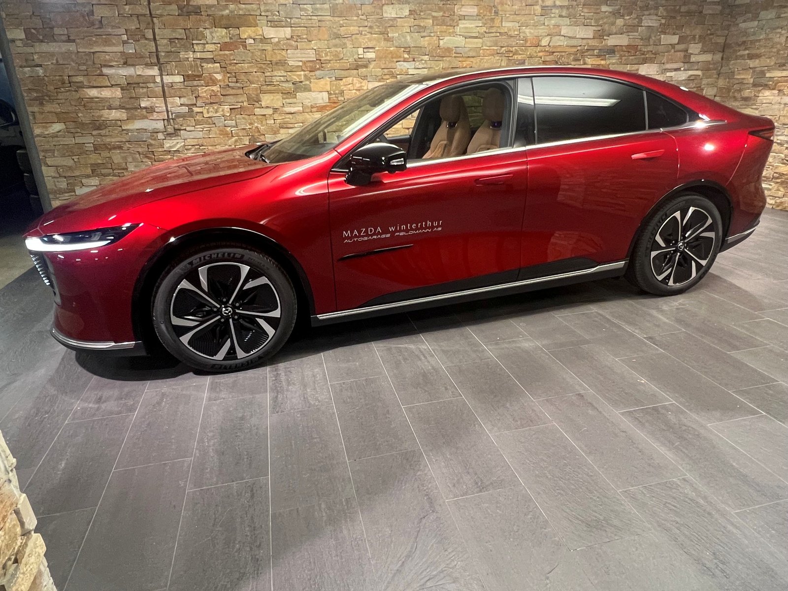 MAZDA 6e 245 80kWh Takumi Plus, Elektro, Neuwagen, Automatik - 3
