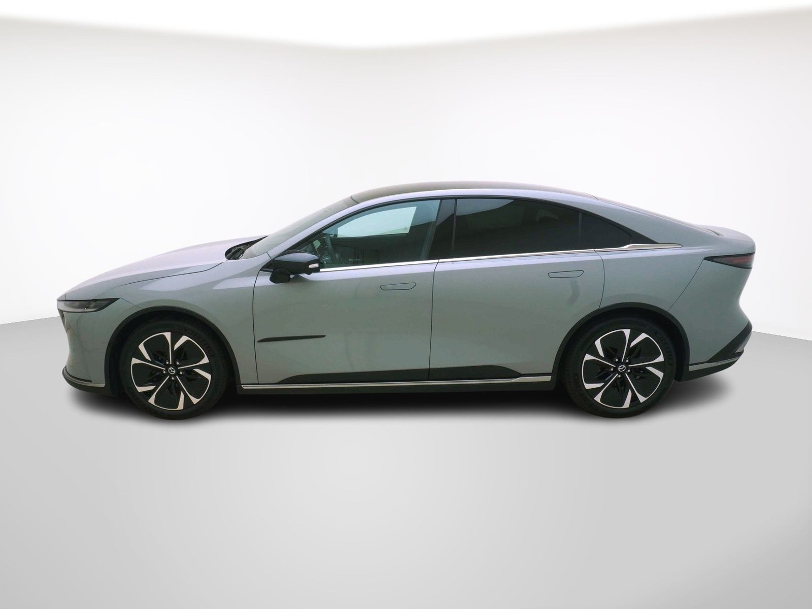 MAZDA 6e Takumi Schnellladezeit 10-80 in nur 24 Minuten, Elettrica, Auto nuove, Automatico - 2