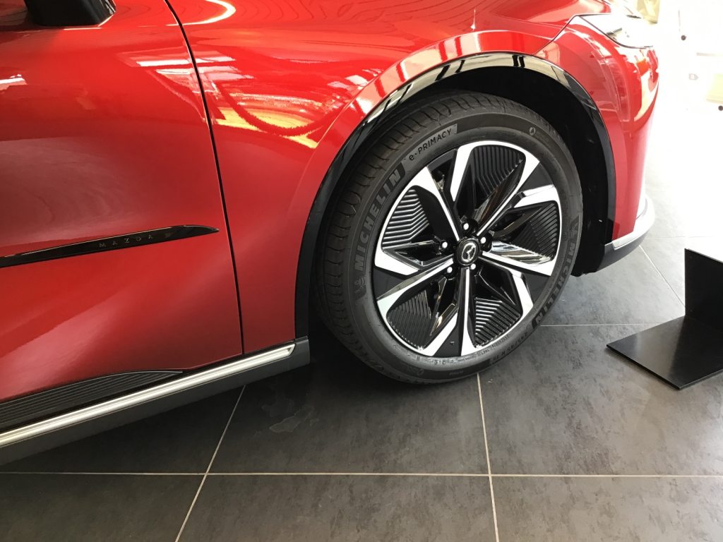 MAZDA 6e Takumi Plus, Electric, New car, Automatic - 4