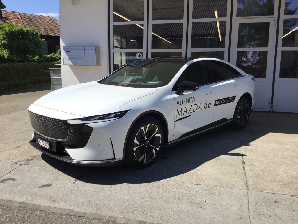 MAZDA 6e Long Range Takumi Plus, Elektro, Vorführwagen, Automatik - 2