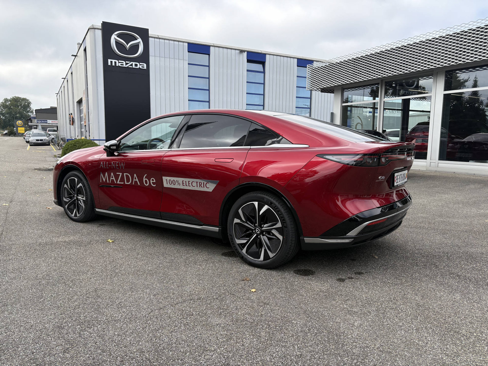 MAZDA 6e Takumi Plus, Elektro, Vorführwagen, Automatik - 2