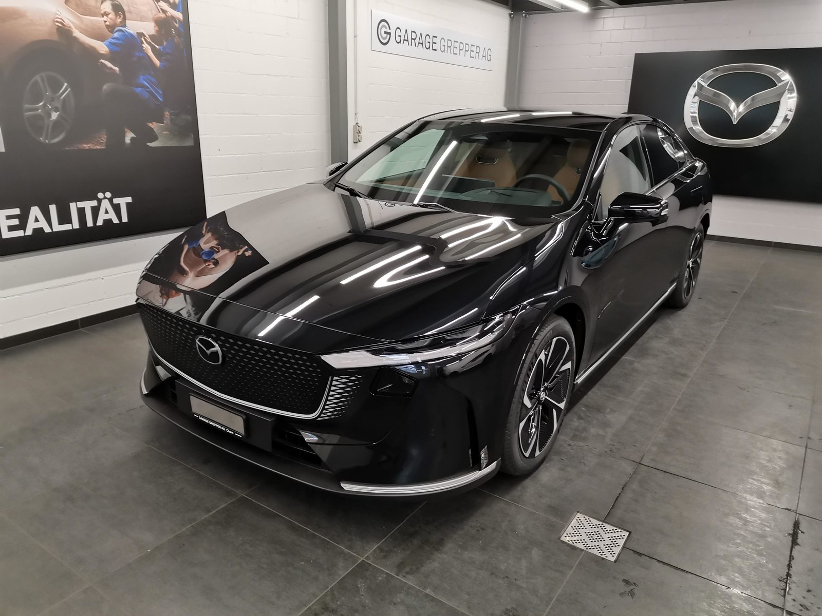 MAZDA 6e Takumi Plus