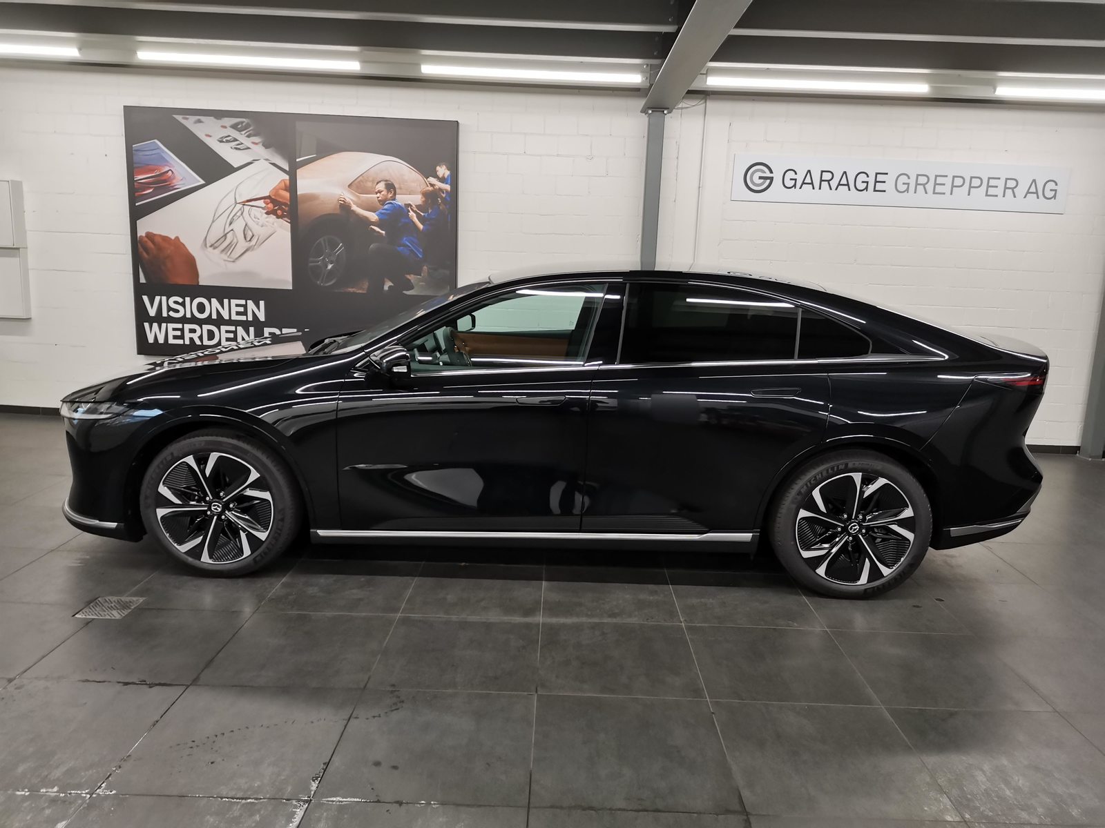MAZDA 6e Takumi Plus, Electric, Ex-demonstrator, Automatic - 3