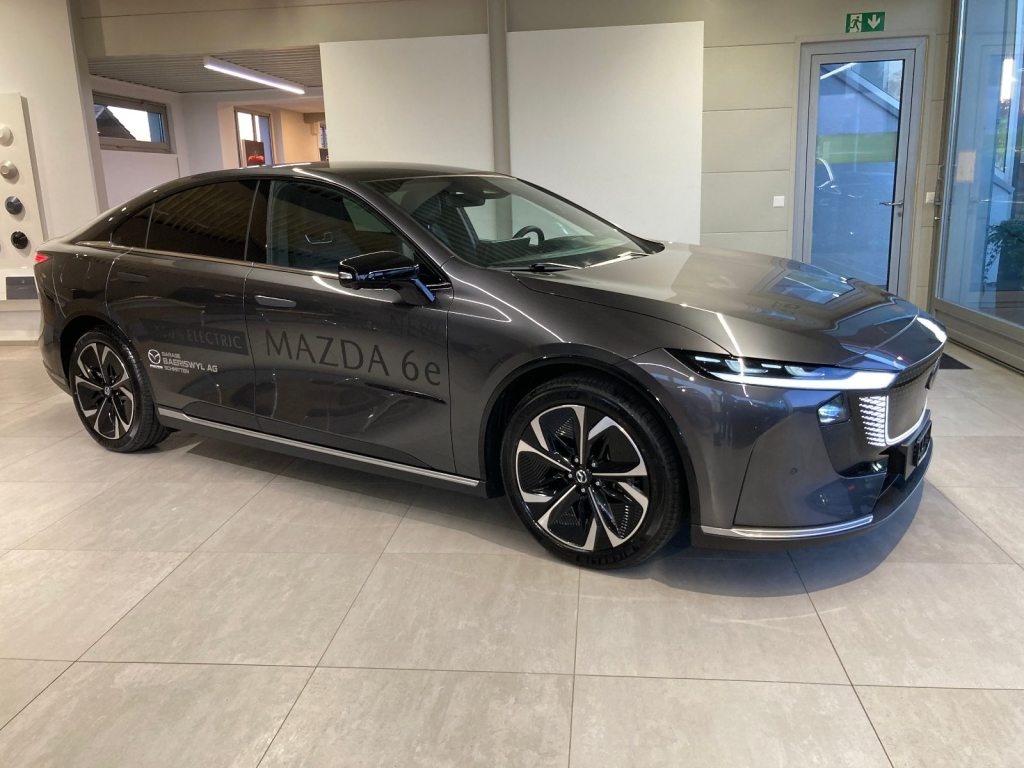 MAZDA 6e Takumi, Elektro, Vorführwagen, Automatik - 2