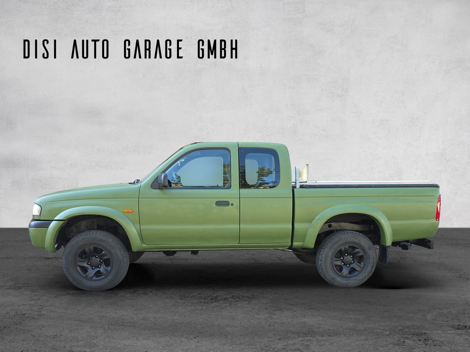 MAZDA B 2500TD 4x4 Strech Cab.Hurricane