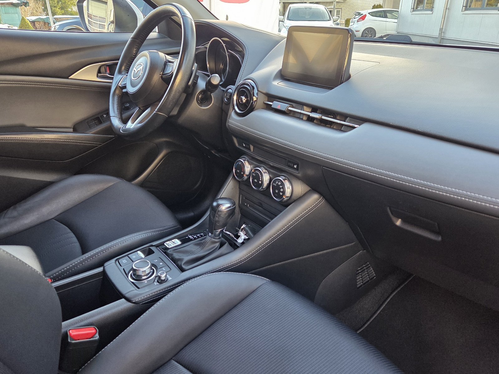 MAZDA CX-3 2.0 Revolution AWD, Benzin, Occasion / Gebraucht, Automatik - 7