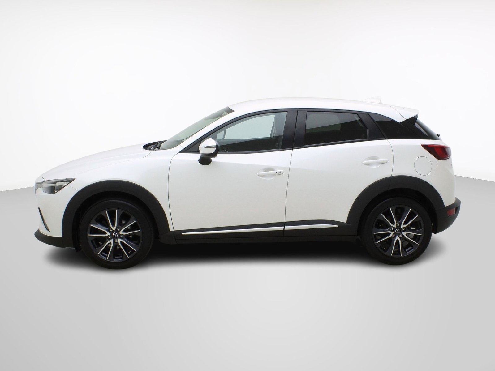 MAZDA CX-3 1.5 D Revolution AWD, Diesel, Occasion / Gebraucht, Automatik - 3