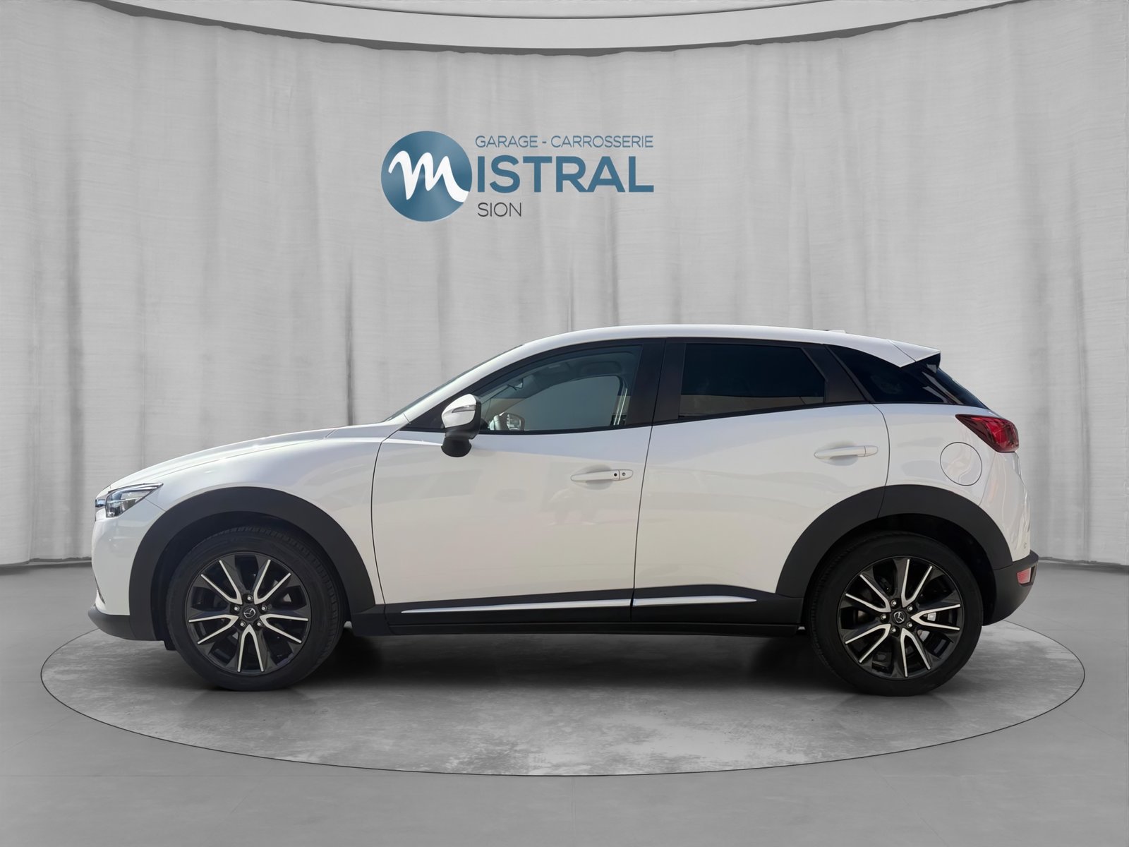 MAZDA CX-3 2.0 Revolution AWD, Essence, Occasion / Utilisé, Manuelle - 2