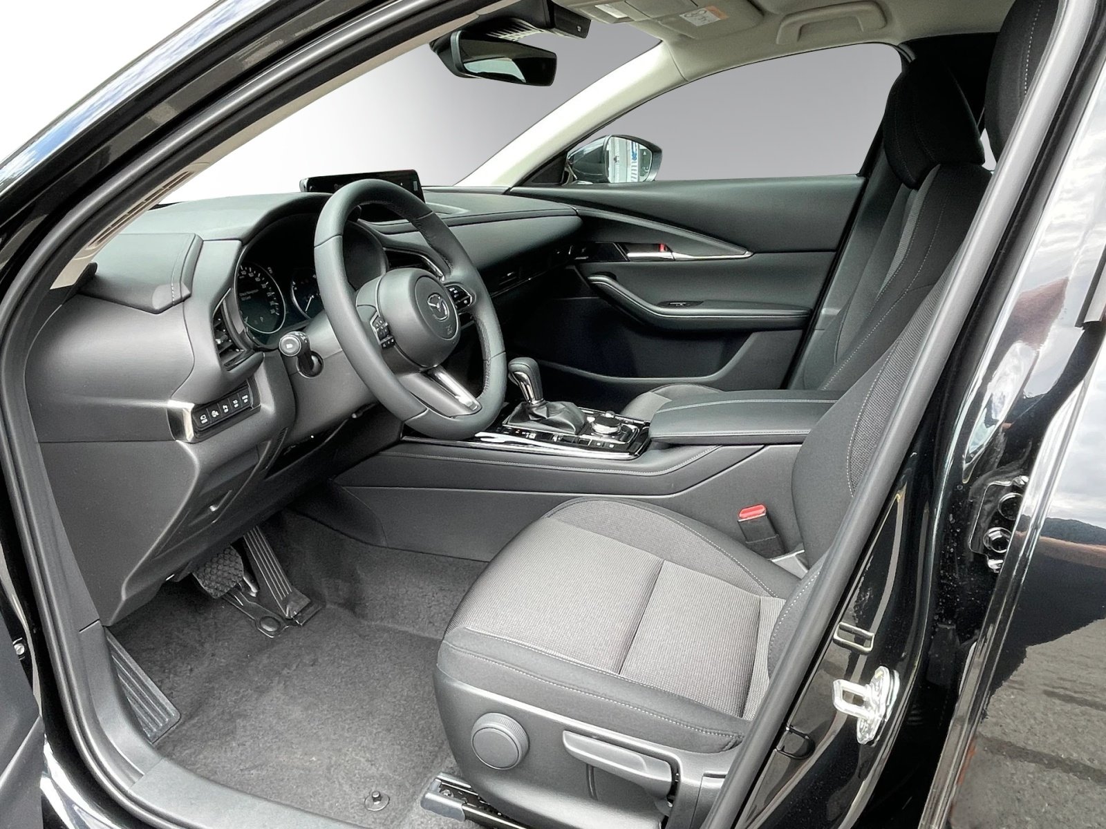 MAZDA CX-30 SKYACTIV-G 140 M Hybrid Centre Line FWD AT, Hybride Leggero Benzina/Elettrica, Auto nuove, Automatico - 6