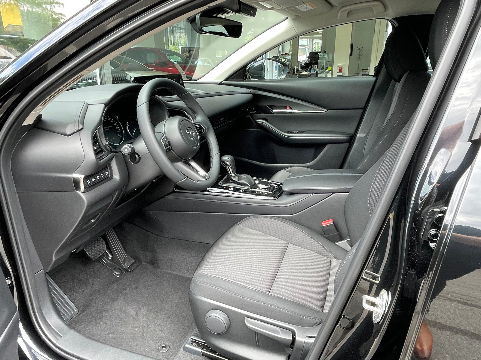 MAZDA CX-30 SKYACTIV-X 186 M Hybrid Centre Line AWD AT, Mild-Hybrid Petrol/Electric, New car, Automatic - 7