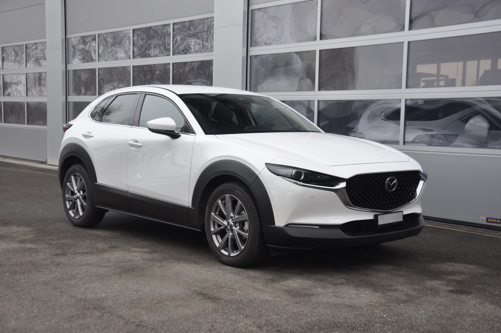 MAZDA CX-30 SKYACTIV-X 186 M Hybrid AWD Revolution Automat