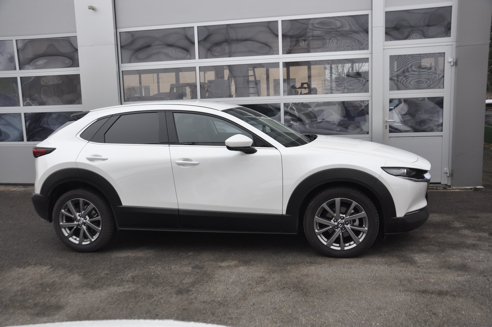 MAZDA CX-30 SKYACTIV-X 186 M Hybrid AWD Revolution Automat, Mild-Hybrid Petrol/Electric, Second hand / Used, Automatic - 2