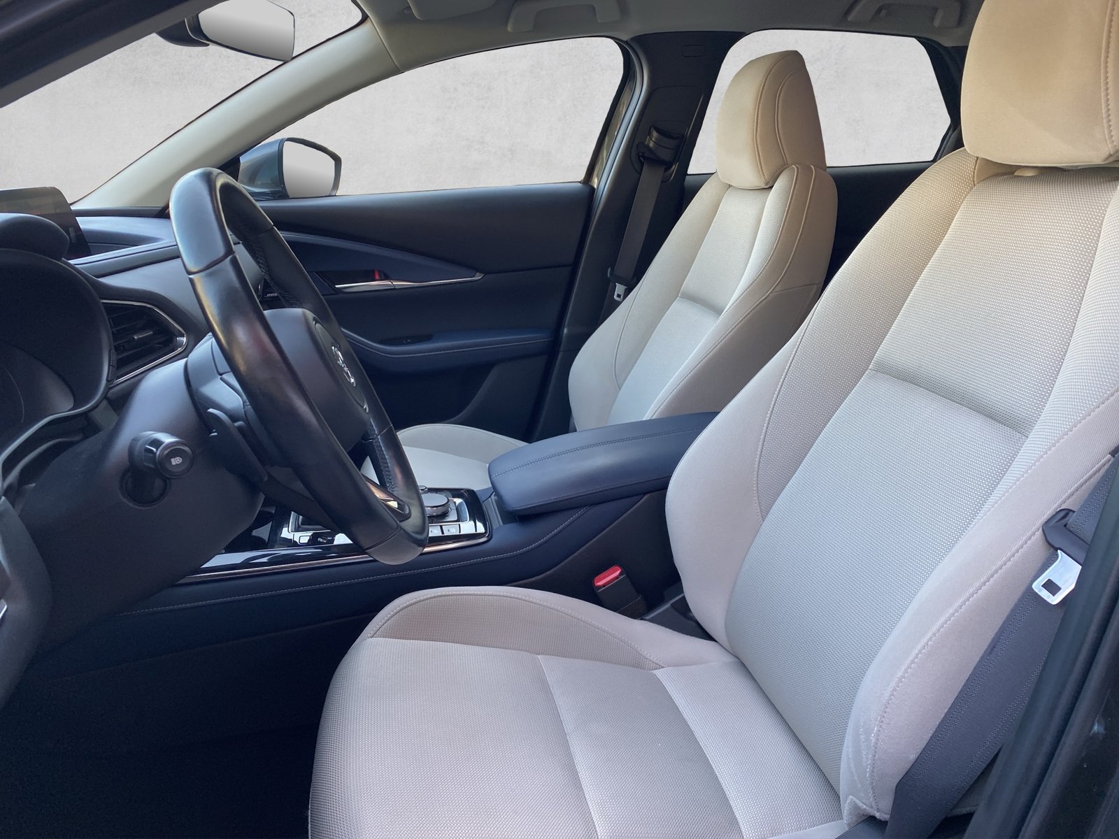 MAZDA CX-30 SKYACTIV-G M Hybrid 122 Revolution AWD Automat, Mild-Hybrid Benzin/Elektro, Occasion / Gebraucht, Automatik - 7