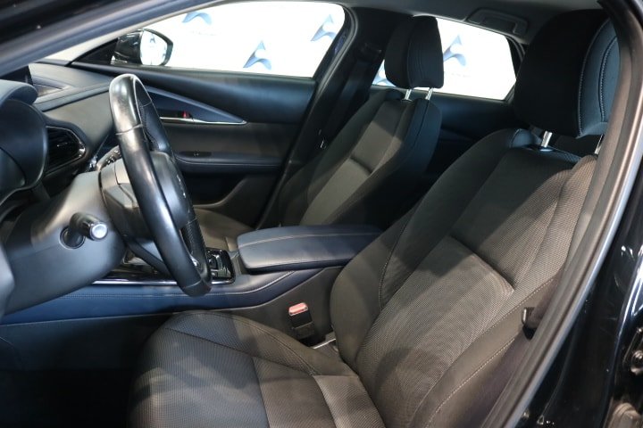 MAZDA CX-30 SKYACTIV-X M Hybrid 180 Ambition Plus FWD, Mild-Hybrid Petrol/Electric, Second hand / Used, Manual - 6