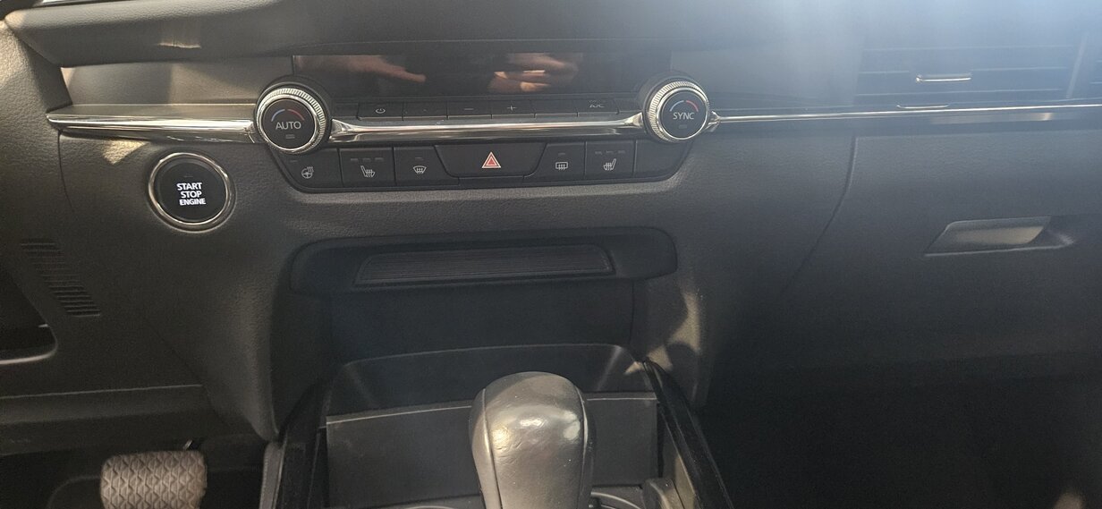 MAZDA CX-30 SKYACTIV-X 186 M Hybrid AWD Revolution Automat, Mild-Hybrid Benzin/Elektro, Occasion / Gebraucht, Automatik - 7