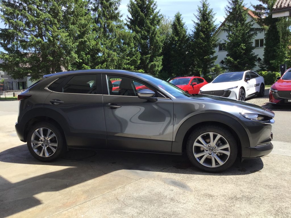 MAZDA CX-30 2.5 Centre-Line, Mild-Hybrid Petrol/Electric, Second hand / Used, Automatic - 2