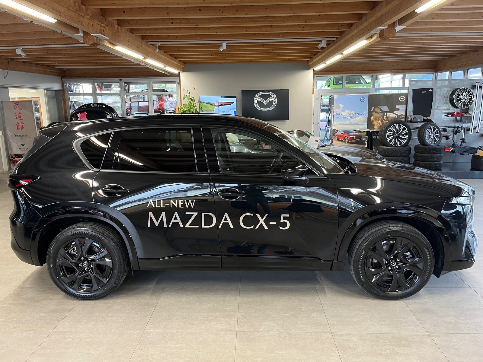 MAZDA CX-5 e-Skyactiv-G 141 Homura AWD, Benzin, Vorführwagen, Automatik - 4
