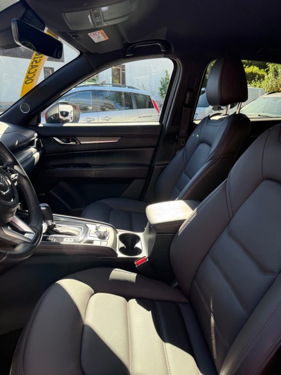 MAZDA 2.5 Revolution AWD, Essence, Occasion / Utilisé, Automatique - 4