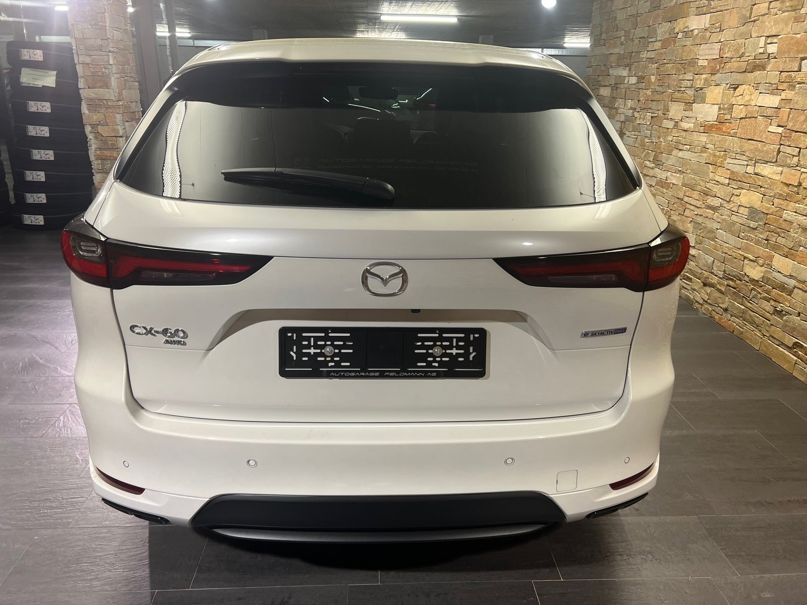 MAZDA CX-60 e-Skyactiv PHEV 327 AWD Homura Plus, Plug-in-Hybrid Benzin/Elektro, Occasion / Gebraucht, Automatik - 5