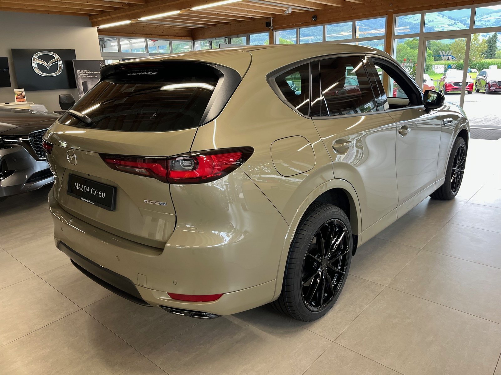 MAZDA CX-60 e-Skyactiv PHEV 327 AWD Homura, Plug-in-Hybrid Benzina/Elettrica, Auto nuove, Automatico - 5