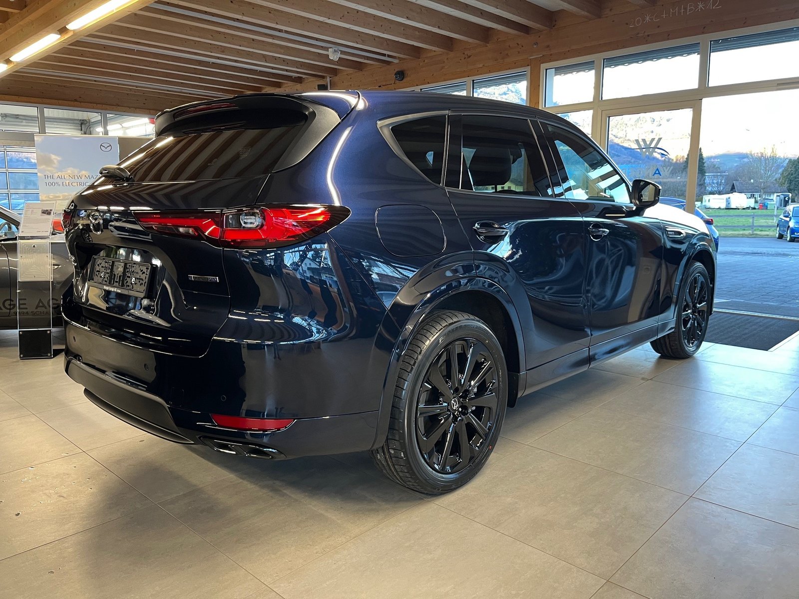 MAZDA CX-60 e-Skyactiv PHEV 327 AWD Homura Plus, Plug-in-Hybrid Benzin/Elektro, Neuwagen, Automatik - 4