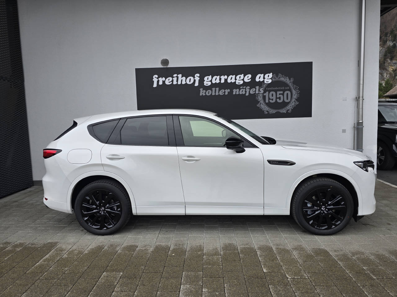 MAZDA CX-60 2.5 PHEV Homura, Plug-in-Hybrid Benzin/Elektro, Neuwagen, Automatik - 3