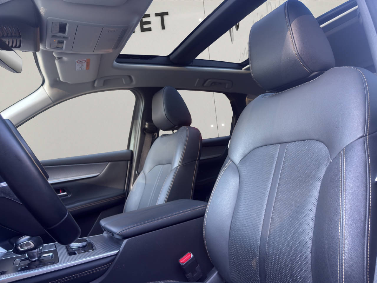 MAZDA CX-60 2.5 PHEV 327 PS Homura AWD AHK, Plug-in-Hybrid Petrol/Electric, Second hand / Used, Automatic - 6