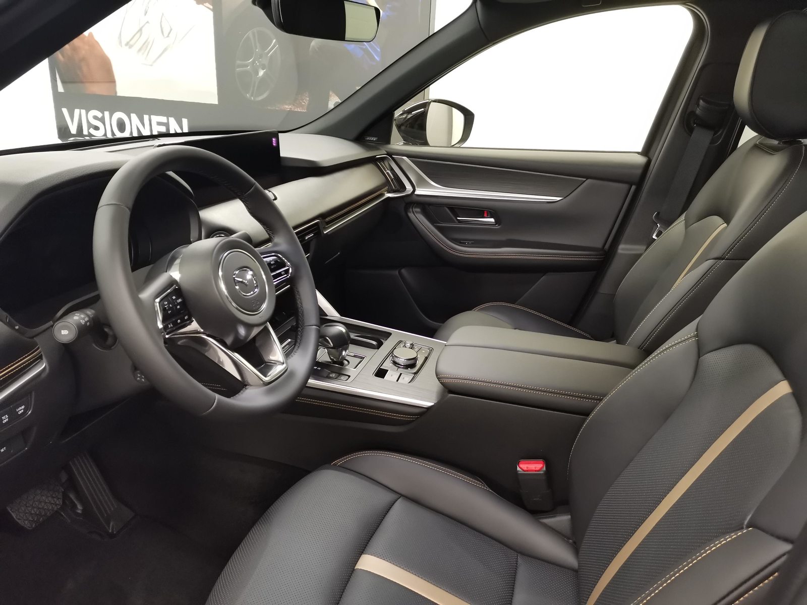 MAZDA CX-60 2.5 PHEV Homura Plus, Plug-in-Hybrid Benzin/Elektro, Occasion / Gebraucht, Automatik - 7