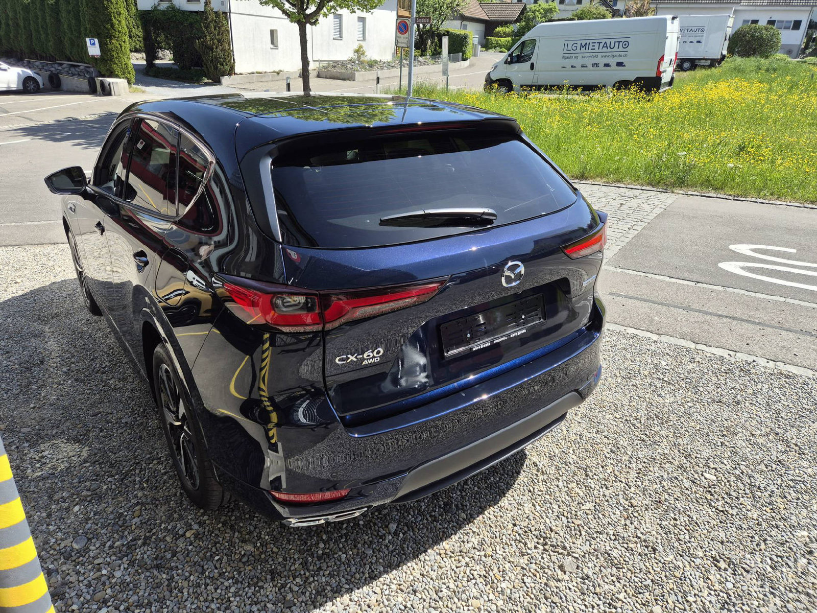 MAZDA CX-60 2.5 PHEV Takumi, Plug-in-Hybrid Petrol/Electric, Second hand / Used, Automatic - 5