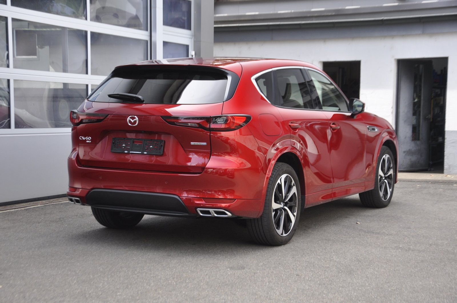 MAZDA CX-60 e-Skyactiv PHEV 327 AWD Takumi, Plug-in-Hybrid Benzin/Elektro, Occasion / Gebraucht, Automatik - 3