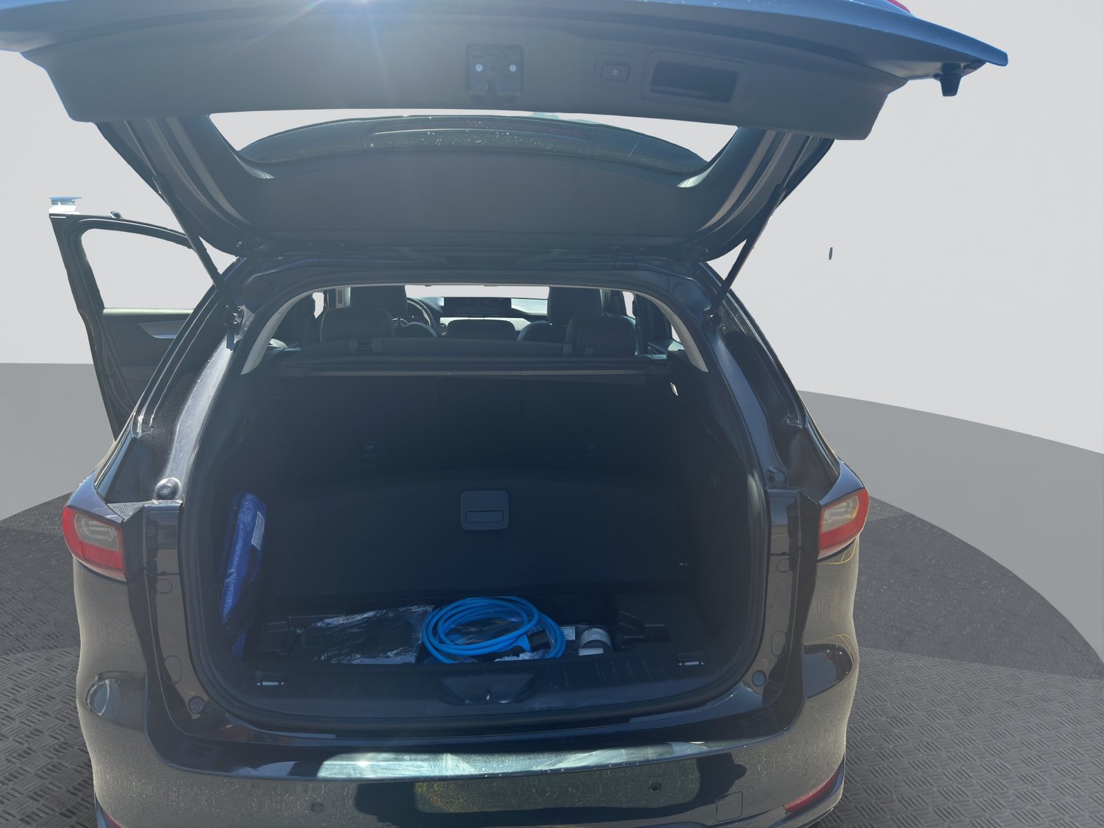 MAZDA CX-60 e-Skyactiv PHEV 327 AWD Homura, Plug-in-Hybrid Benzin/Elektro, Occasion / Gebraucht, Automatik - 5