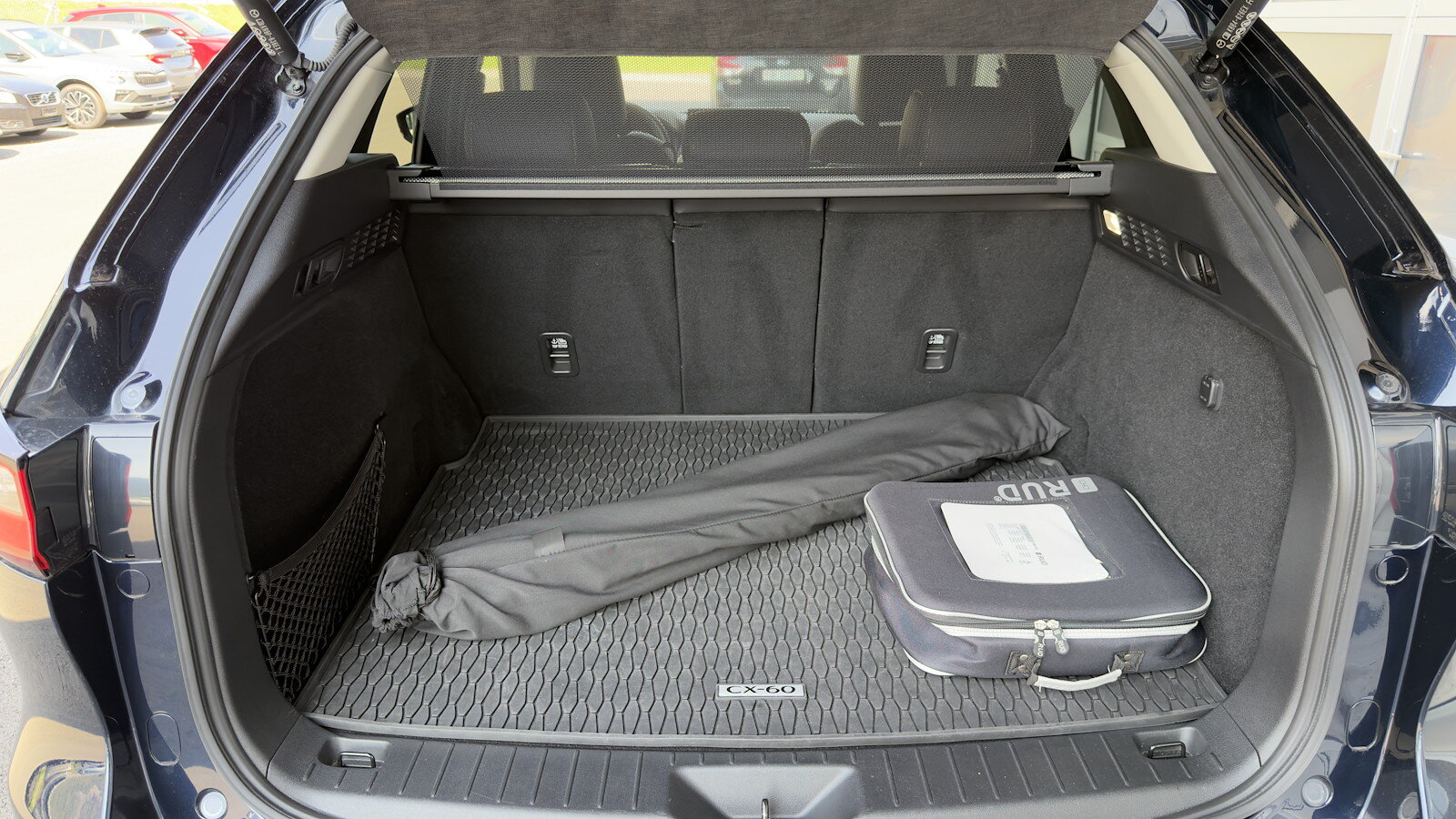 MAZDA CX-60 3.3 D Homura, Hybride Léger Diesel/Électricité, Occasion / Utilisé, Automatique - 5
