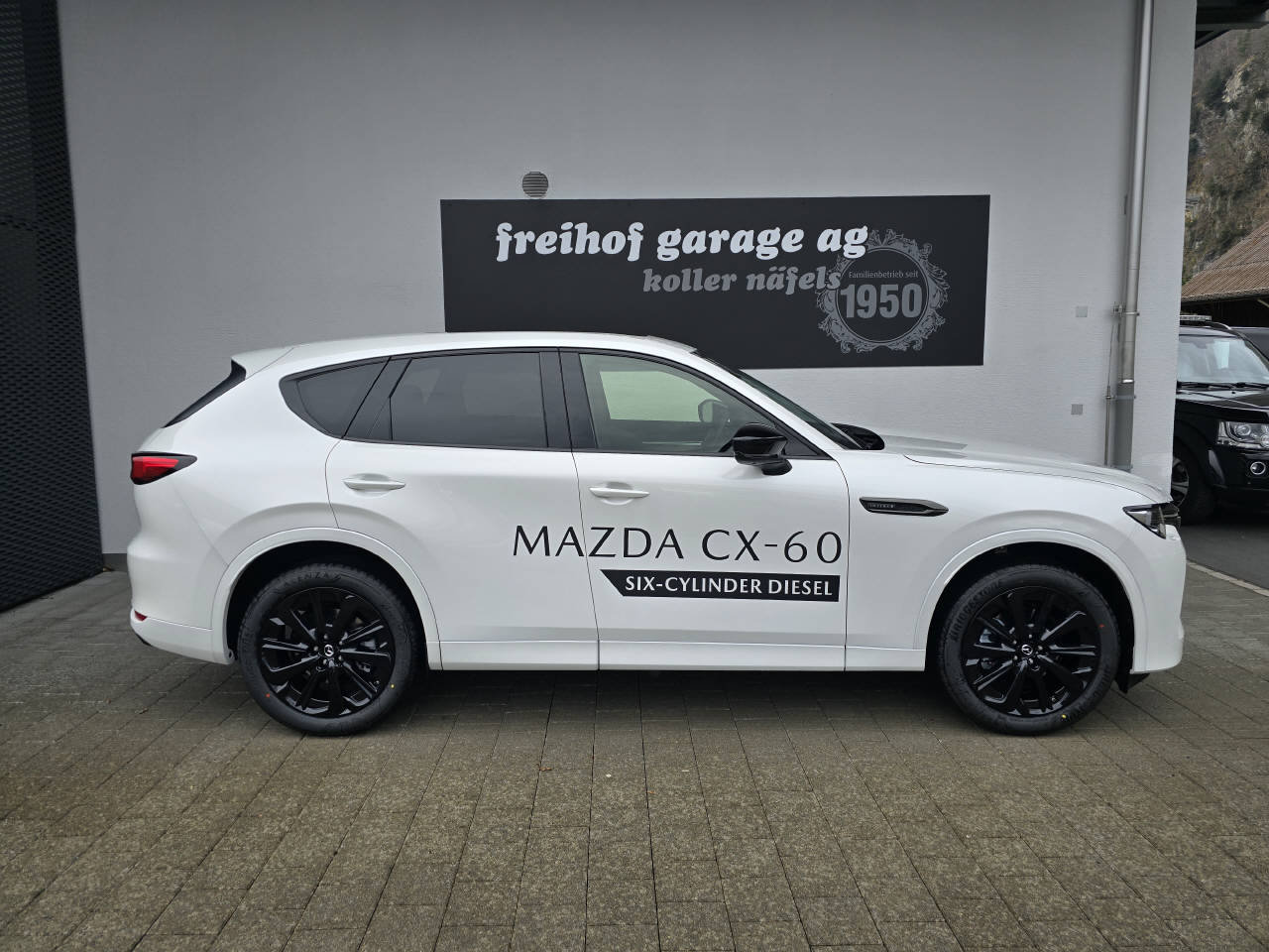 MAZDA CX-60 3.3 D Homura Plus, Hybride Léger Diesel/Électricité, Voiture de démonstration, Automatique - 3