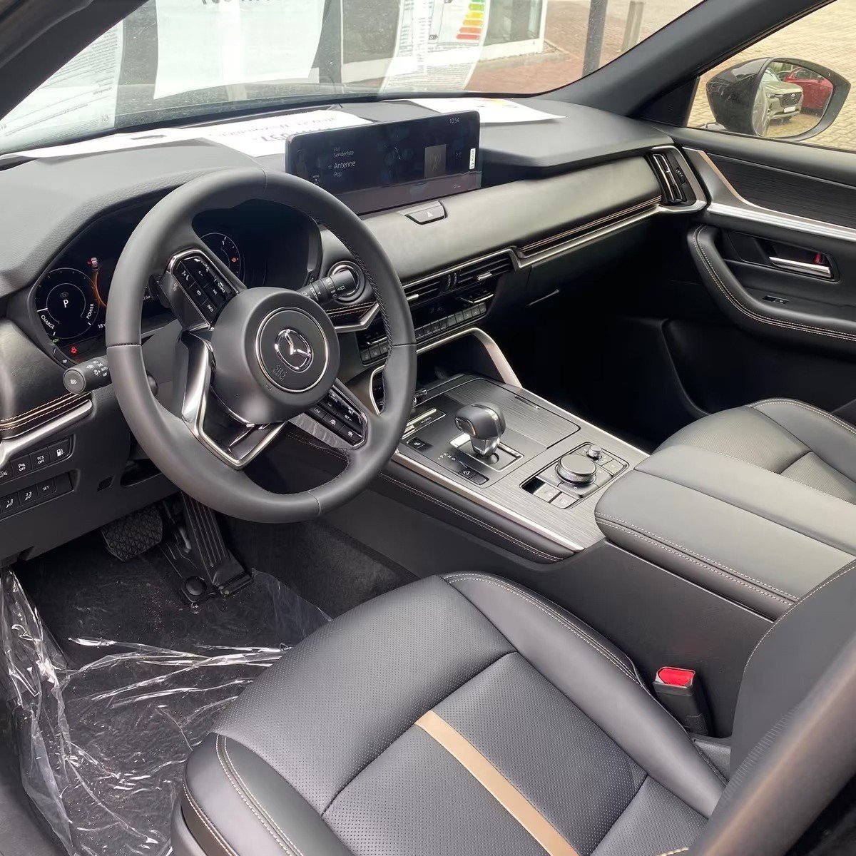 MAZDA CX-60 2.5L e-SKYACTIV 327 PHEV AWD Homura, Hybride Rechargeable Essence/Électricité, Voiture nouvelle, Automatique - 7