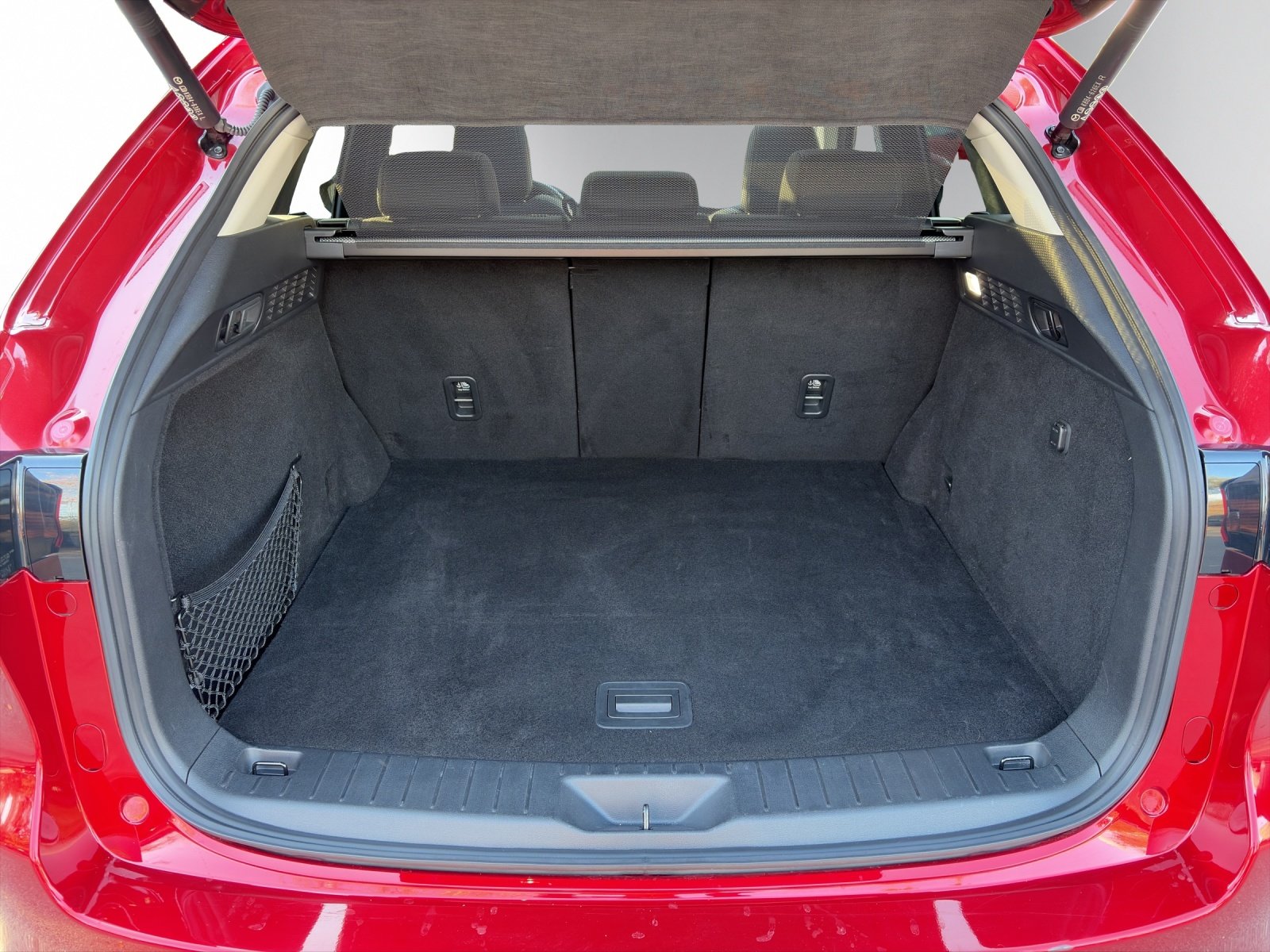 MAZDA CX-60 e-Sky. 327 Hom. AWD, Plug-in-Hybrid Petrol/Electric, Second hand / Used, Automatic - 6