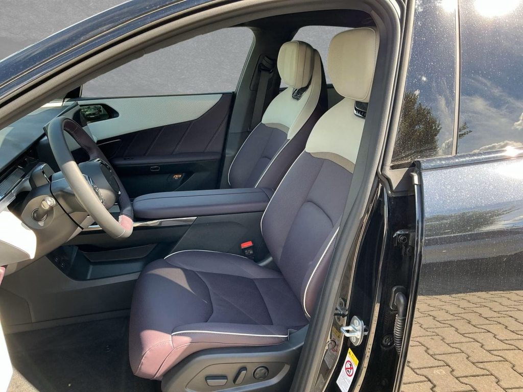 MAZDA Takumi Plus, Electric, Pre-registered new car, Automatic - 2