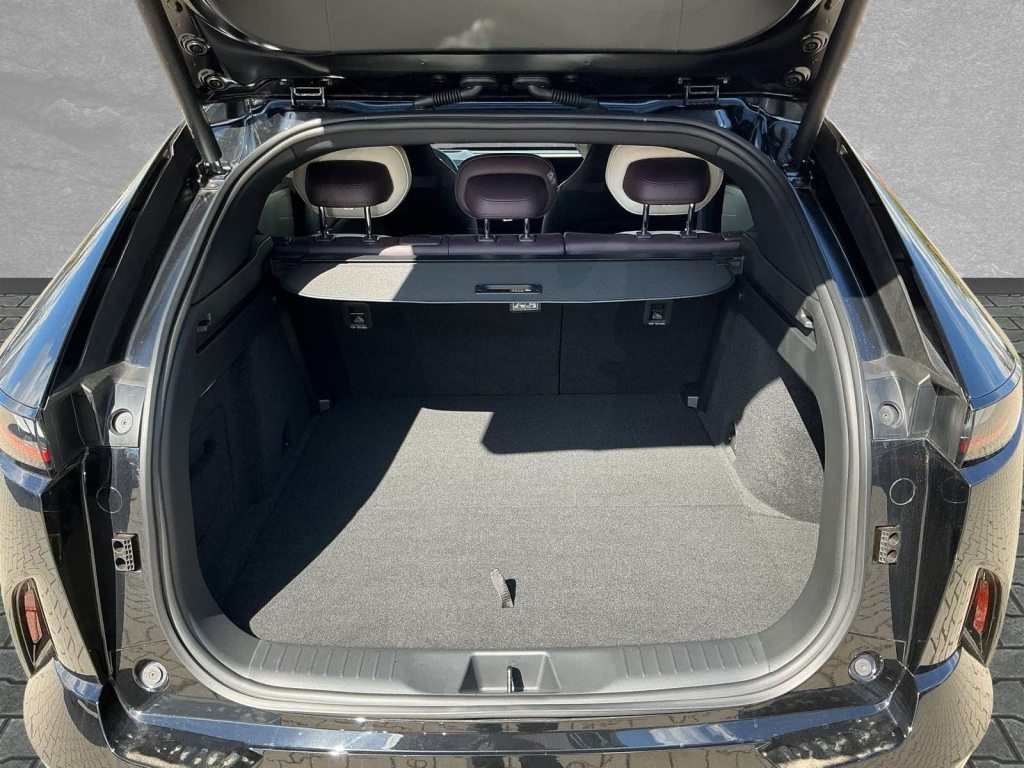 MAZDA Takumi Plus, Electric, Pre-registered new car, Automatic - 4